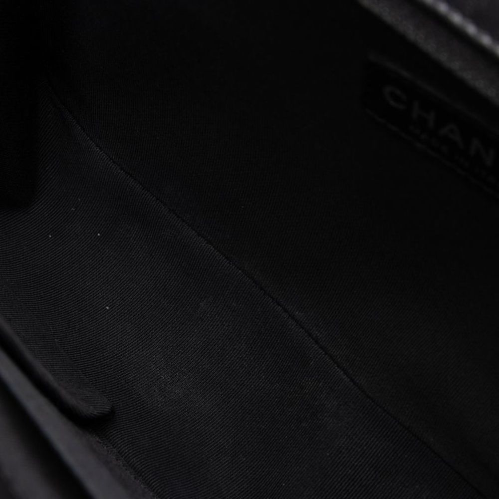 Chanel Patent Leather New Medium Boy Bag - Picture 11 of 15